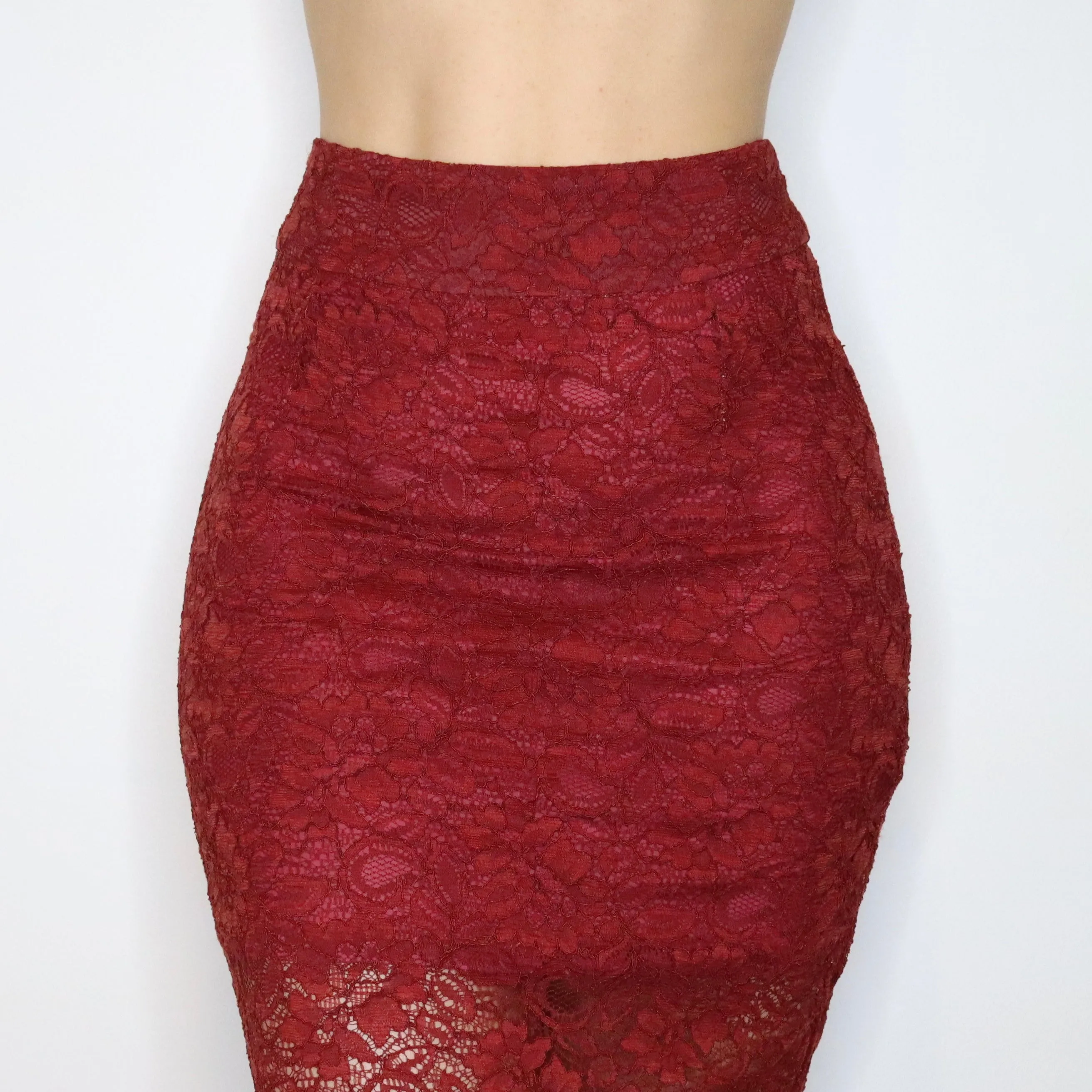 GANNI Red Lace Pencil Skirt (S/M)